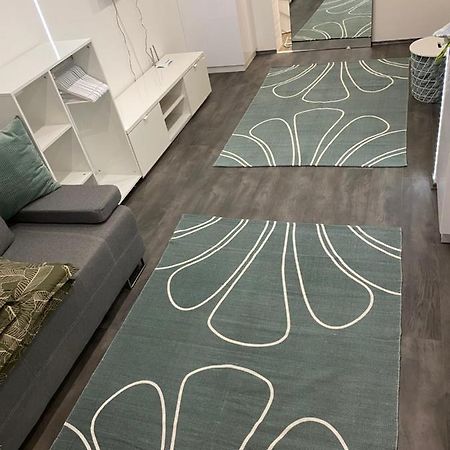 Karos Night Sky Apartment Залакарос Екстериор снимка