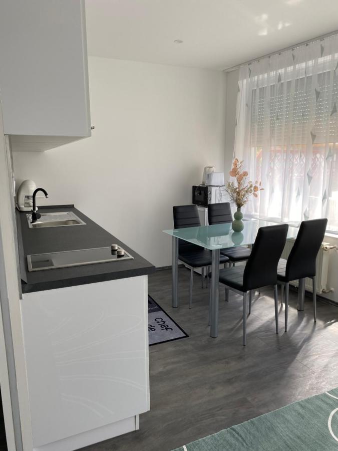 Karos Night Sky Apartment Залакарос Екстериор снимка
