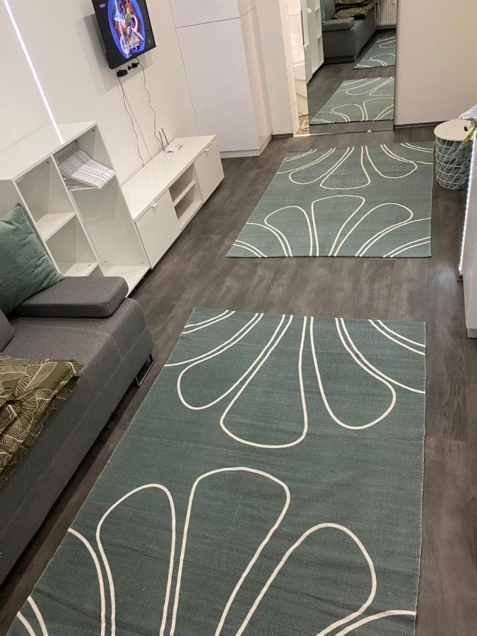 Karos Night Sky Apartment Залакарос Екстериор снимка